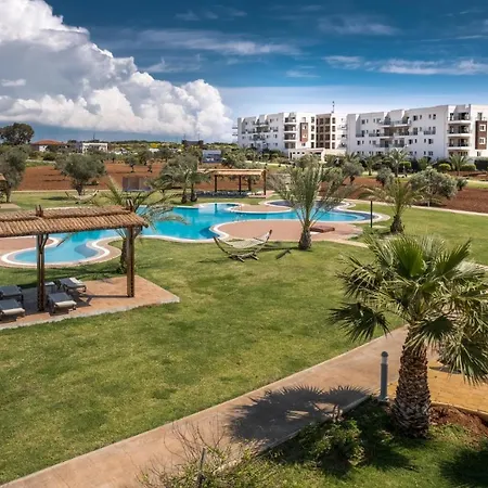 Kayra With Private Pool Vokolidha